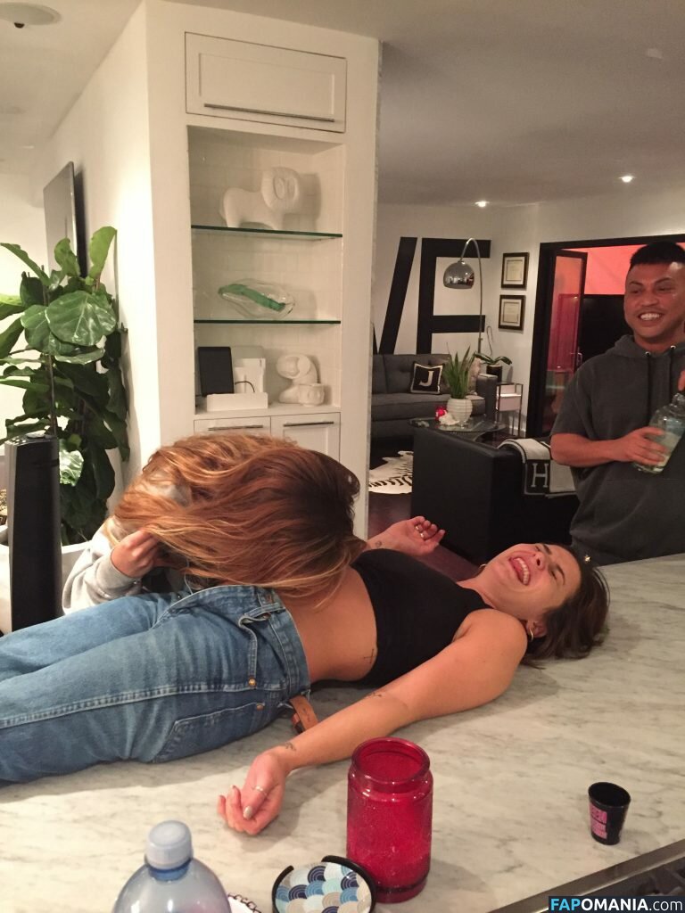 Addison Timlin ヌード 流出写真 #16