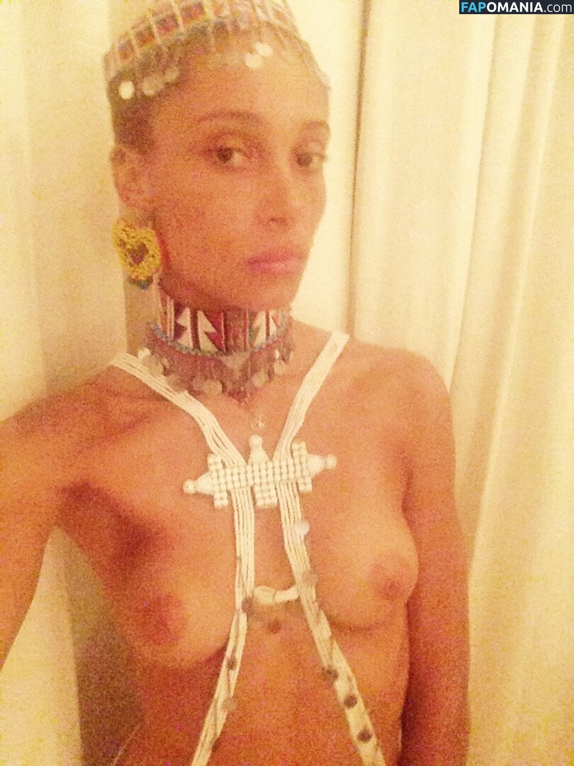 Adwoa Aboah ヌード 流出写真 #28