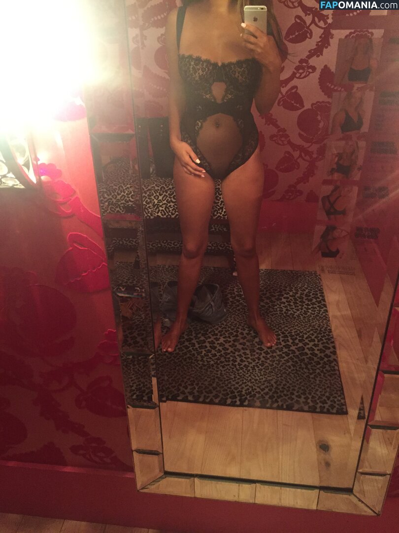 Alex Lowery ヌード 流出写真 #8