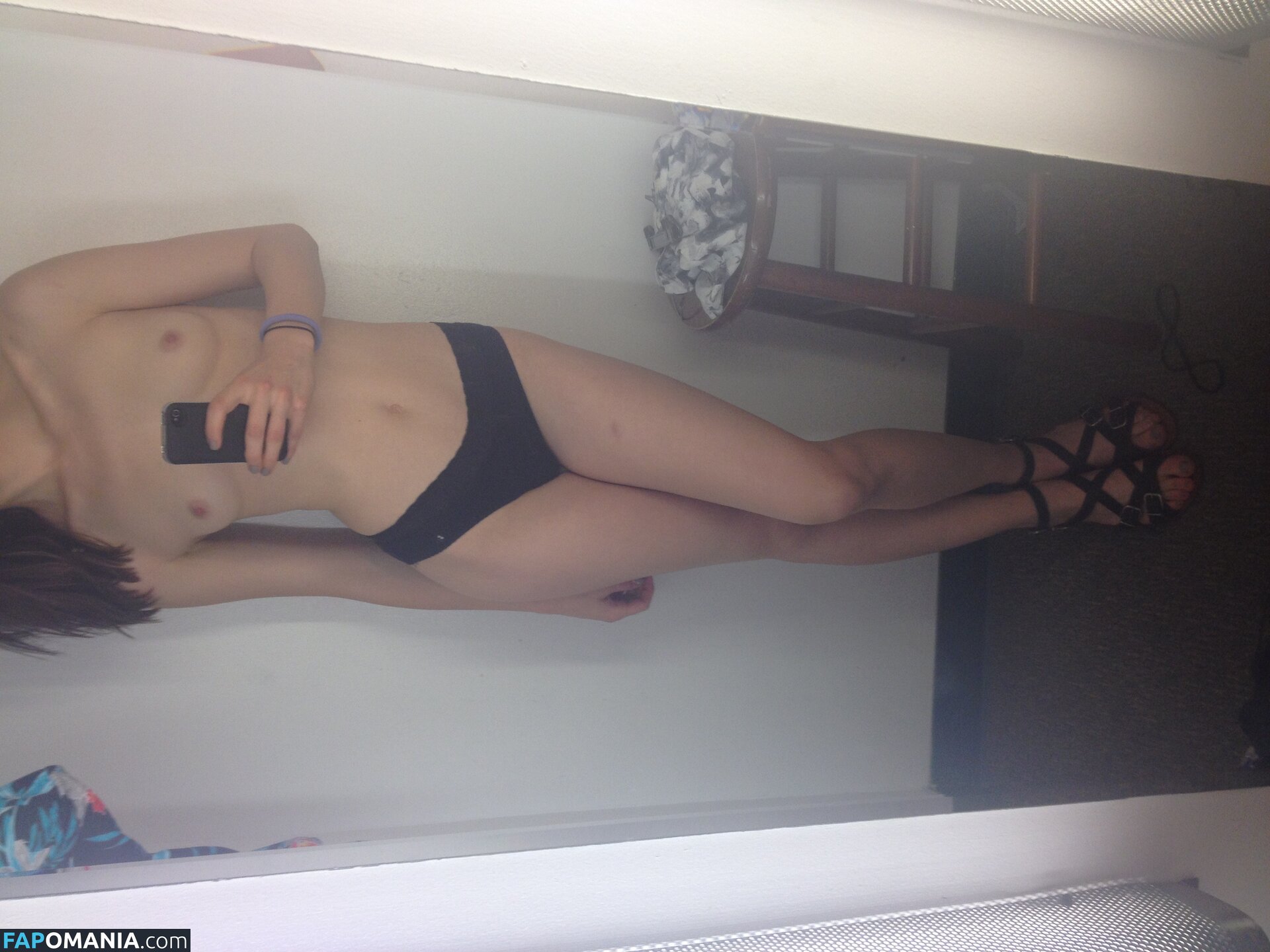 Ali Michaels ヌード 流出写真 #59