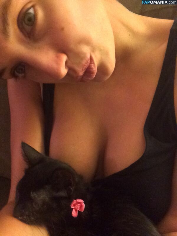 Alyssa Arce ヌード 流出写真 #32