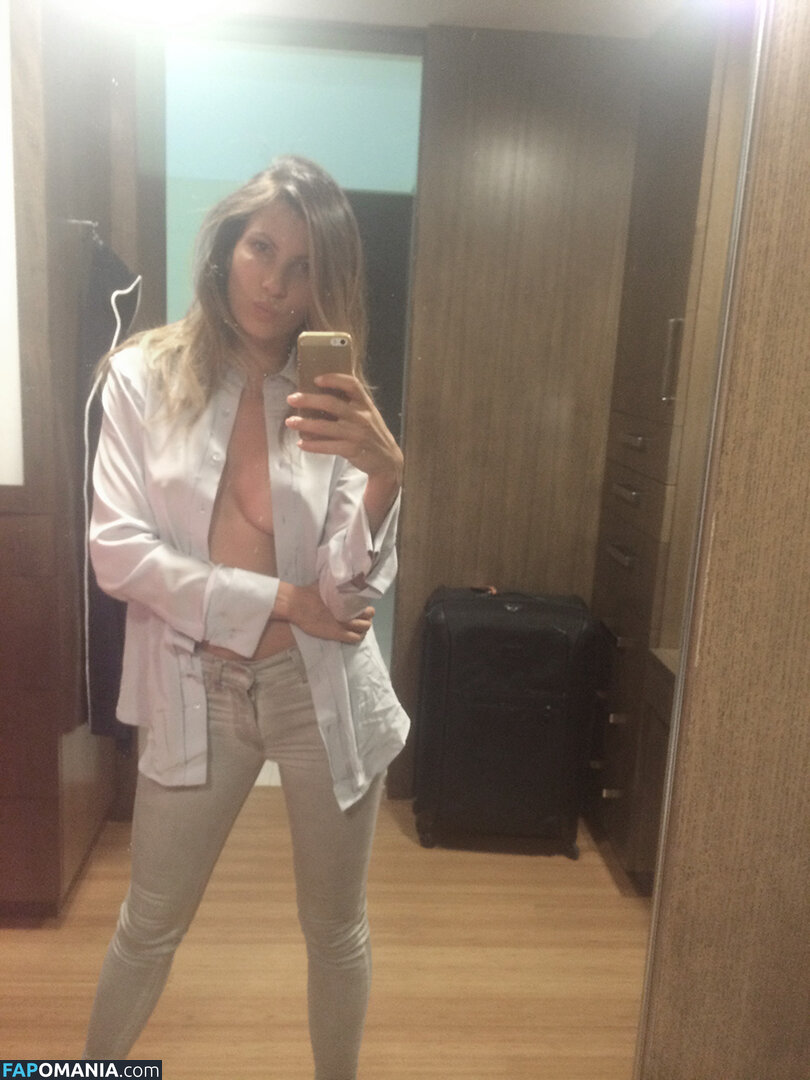 Ana Laspetkovski ヌード 流出写真 #18