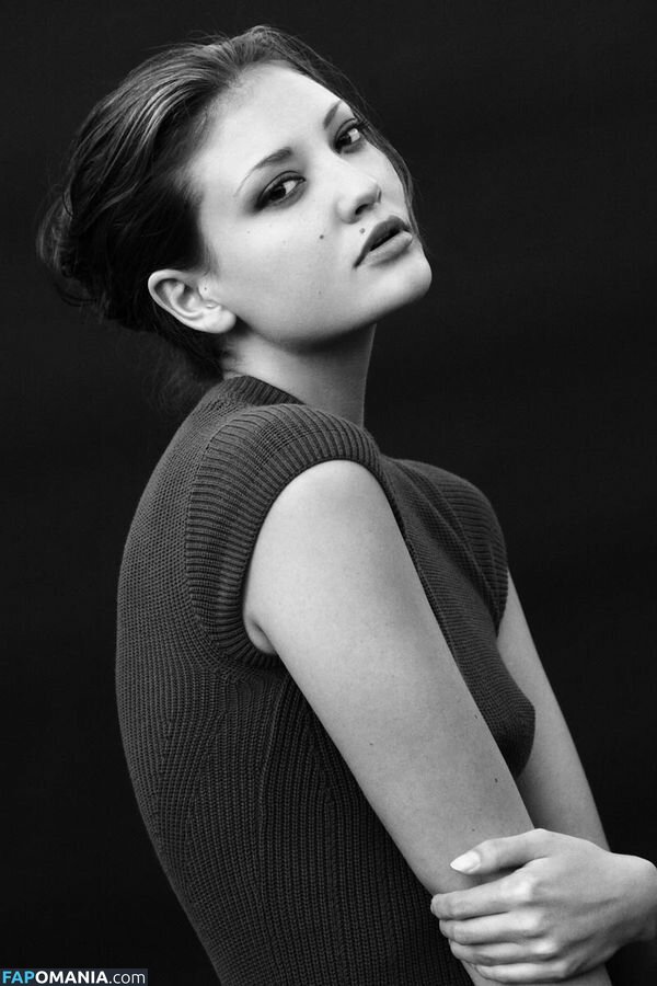 Ana Predo ヌード 流出写真 #2