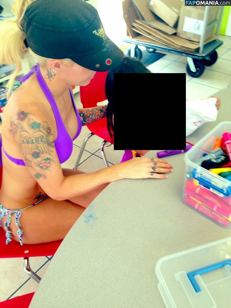 Angelina Love ヌード 流出写真 #9
