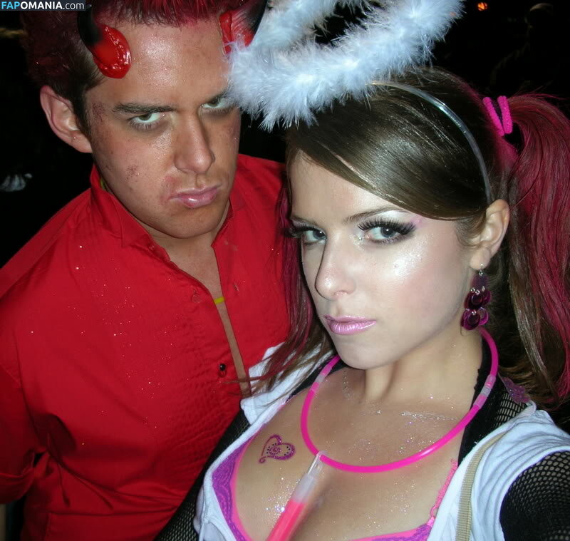 Anna Kendrick ヌード 流出写真 #54