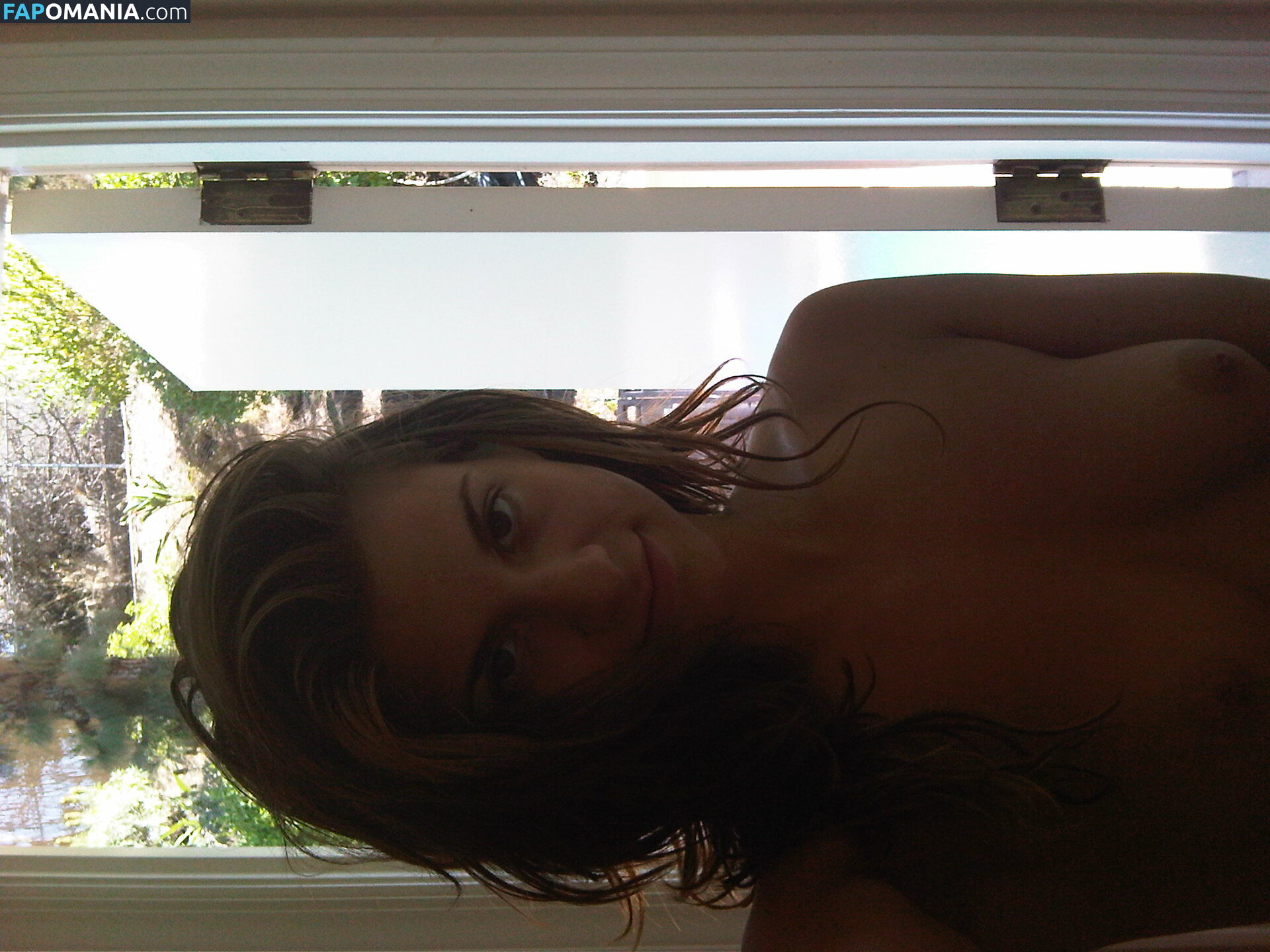 AnnaLynne McCord ヌード 流出写真 #14