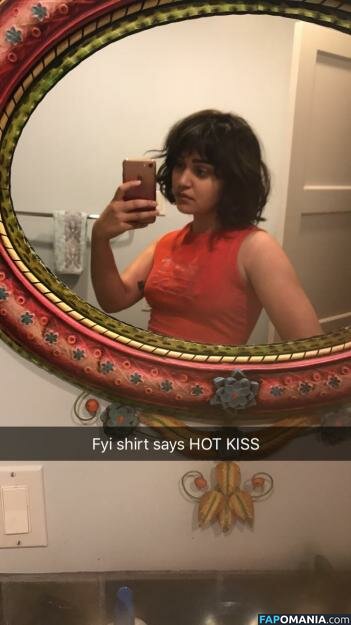 Ariela Barer ヌード 流出写真 #20