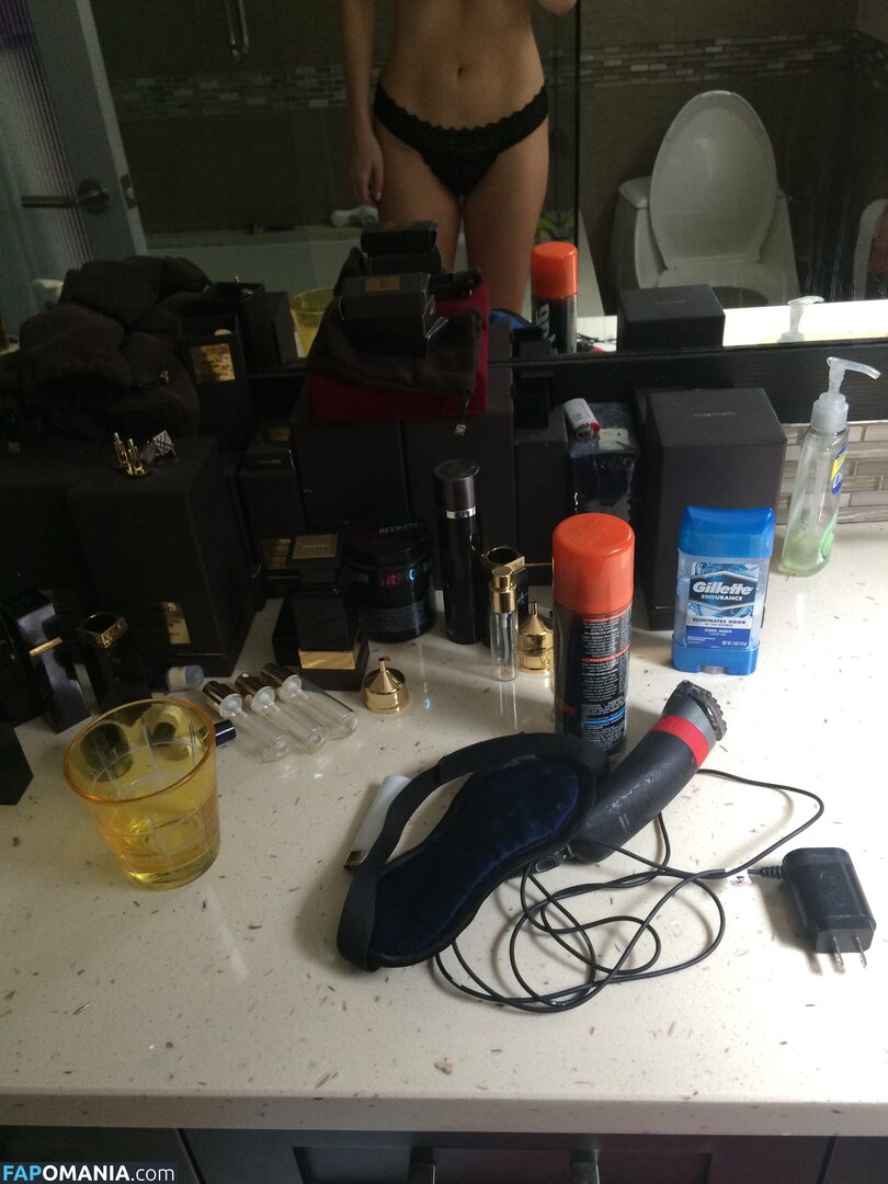 Ashley Mulheron ヌード 流出写真 #196