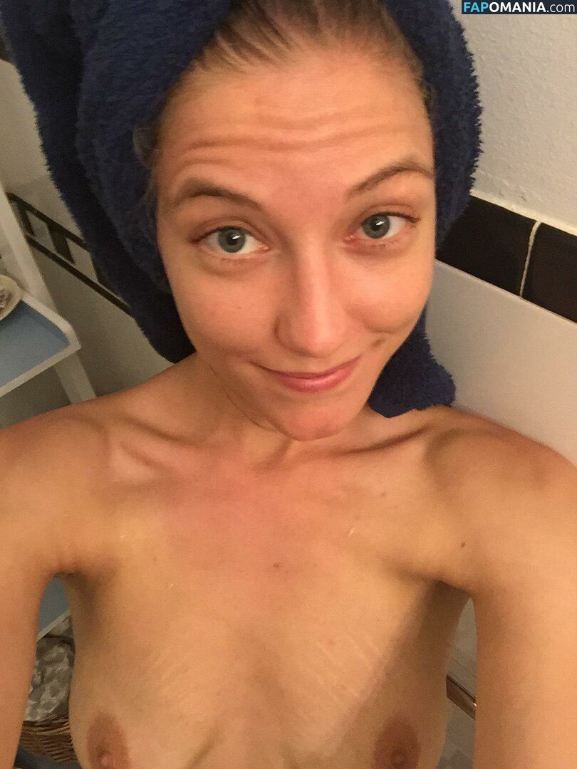 Caitlin Gerard ヌード 流出写真 #22