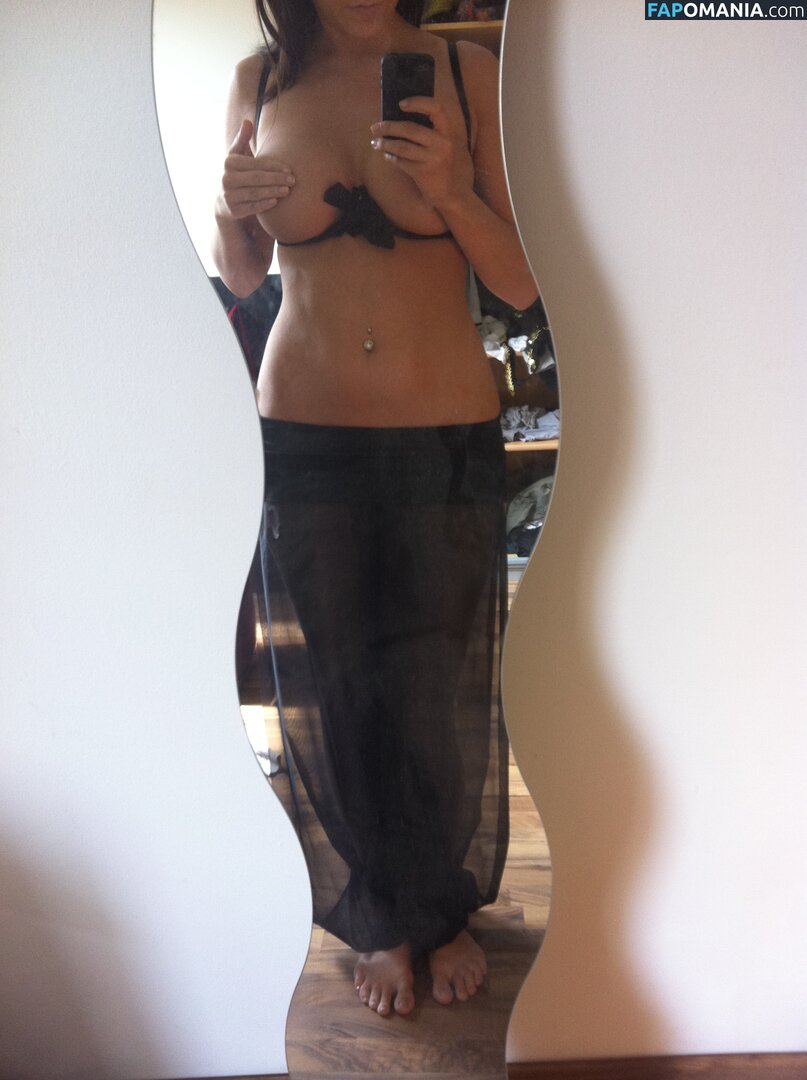 Carina Schwarz ヌード 流出写真 #145