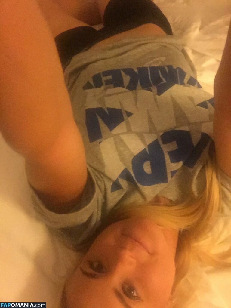 Carly Booth ヌード 流出写真 #41