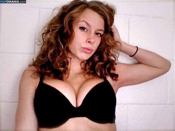 Carly Simmons ヌード 流出写真 #40