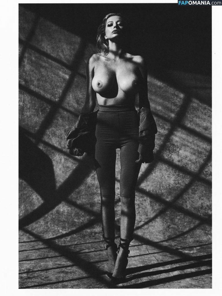 Caroline Vreeland ヌード 流出写真 #5