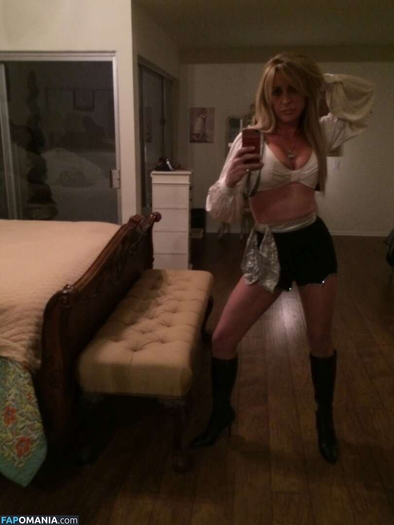 Carrie Michalka ヌード 流出写真 #105