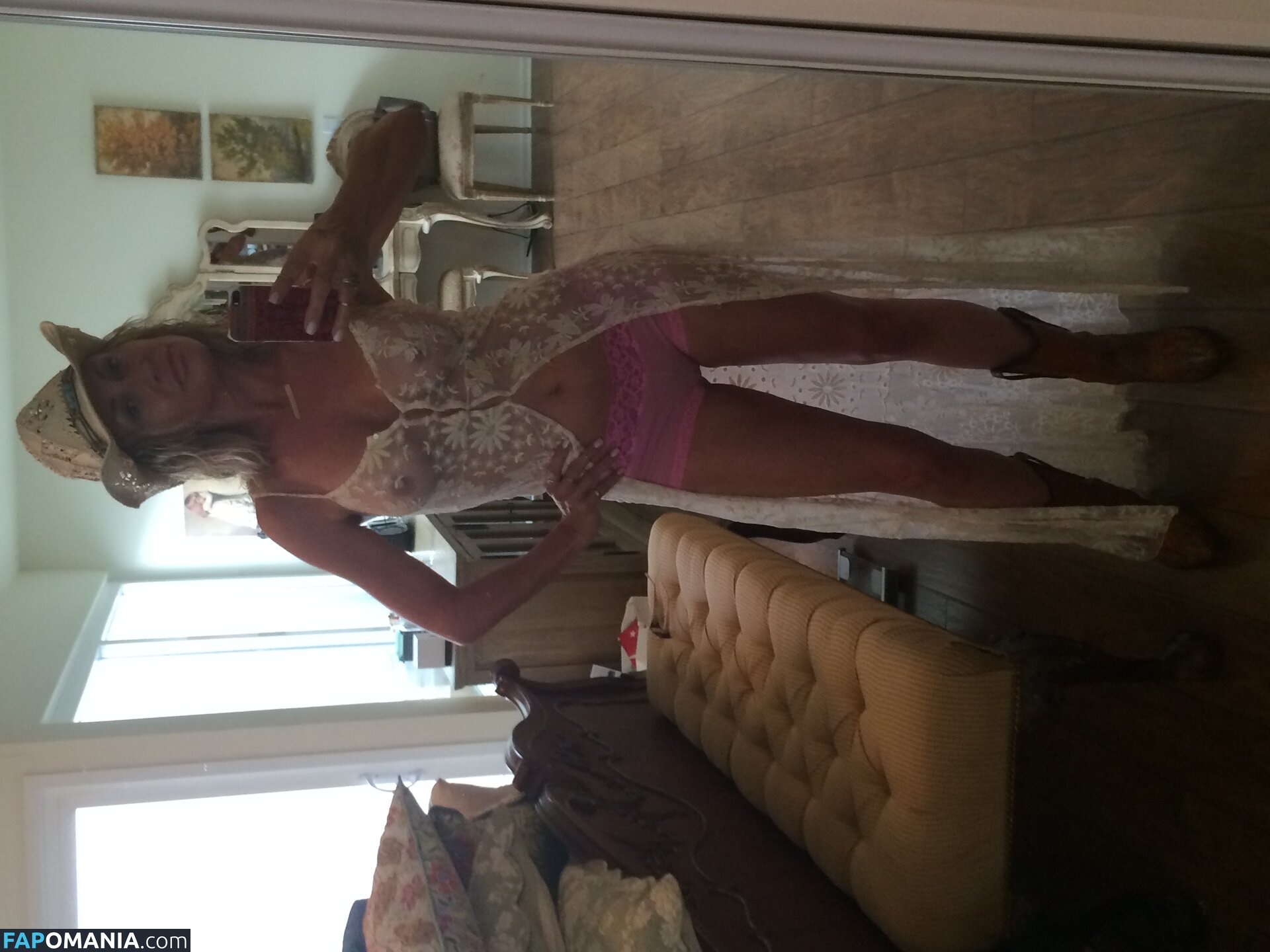 Carrie Michalka ヌード 流出写真 #267