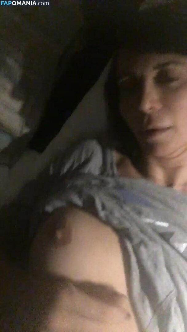 Catherine Bell ヌード 流出写真 #23