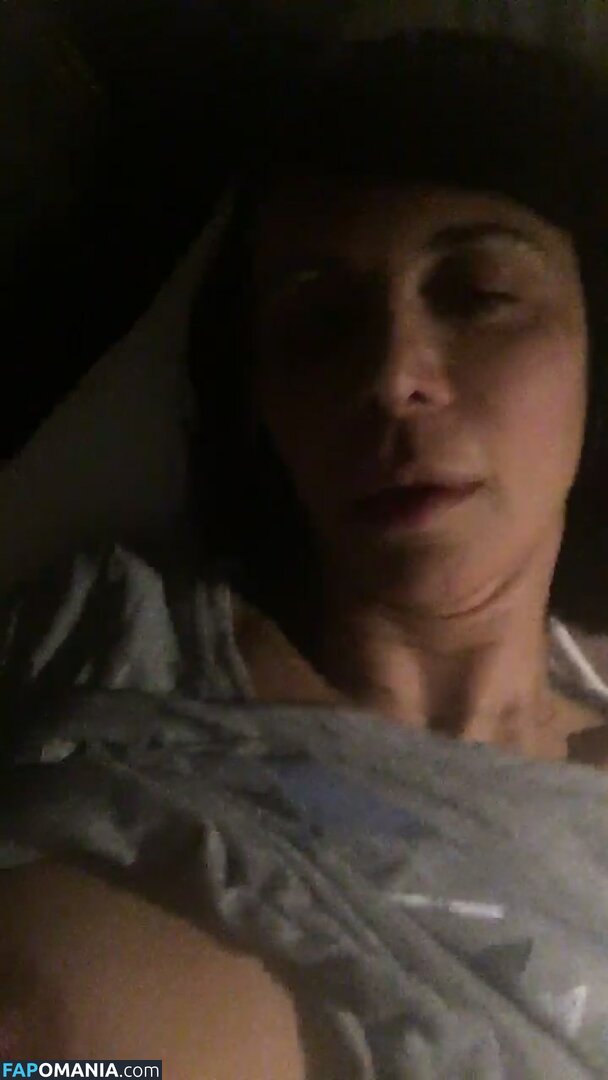 Catherine Bell ヌード 流出写真 #24