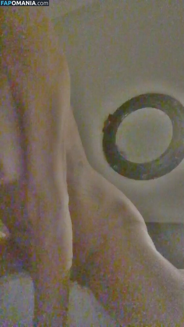 Catherine Bell ヌード 流出写真 #38