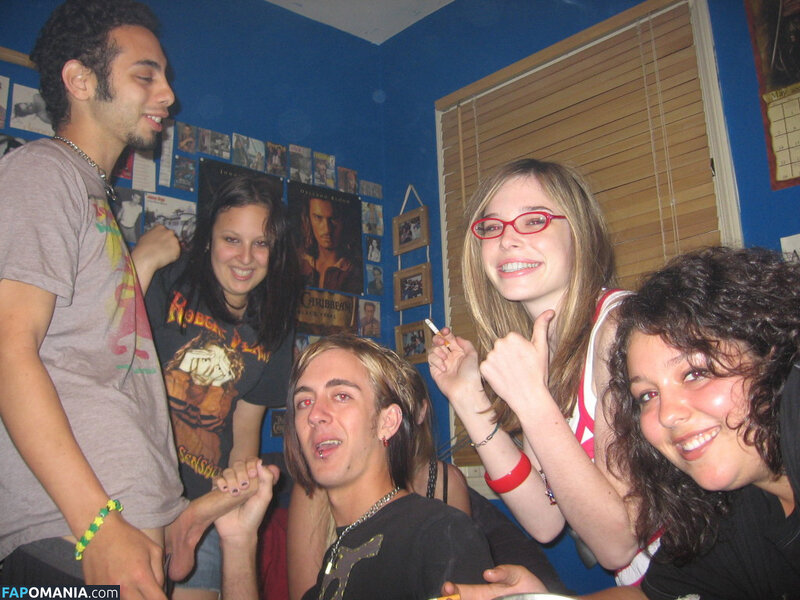 Chloe Dykstra ヌード 流出写真 #42