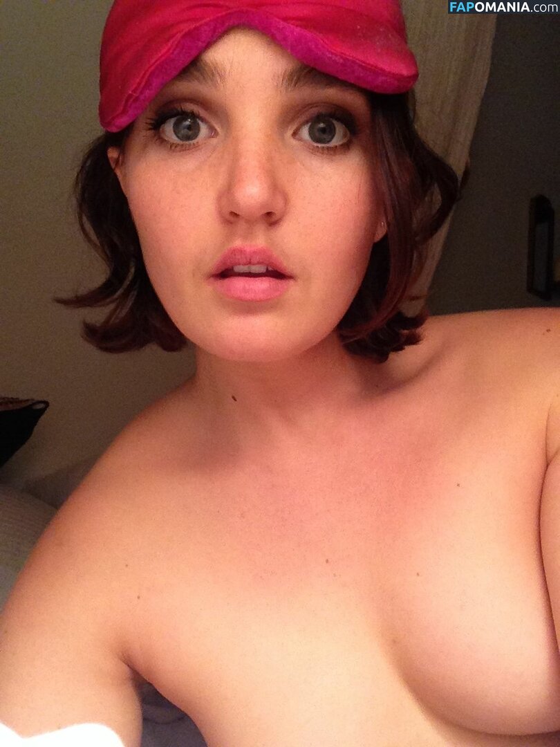 Chloe Fineman ヌード 流出写真 #12
