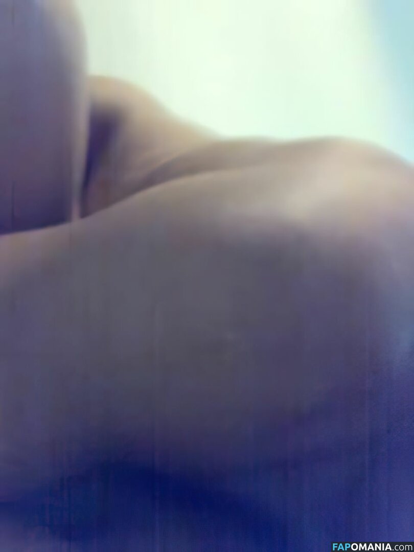 Cut Tari ヌード 流出写真 #30