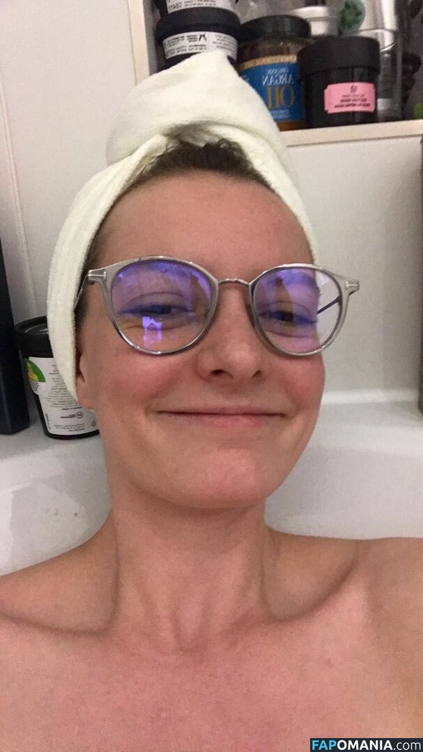 Dakota Blue Richards ヌード 流出写真 #3