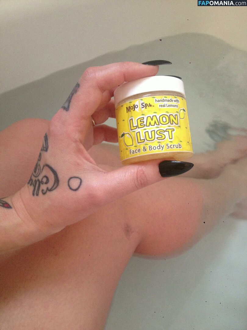 Danielle Colby ヌード 流出写真 #28