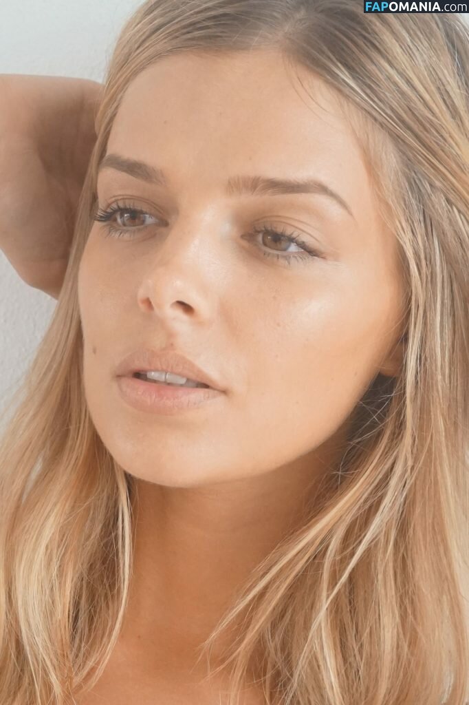 Danielle Knudson ヌード 流出写真 #134