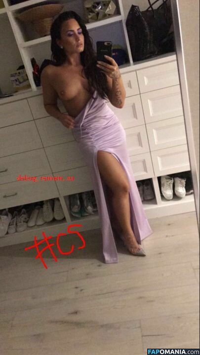 Demi Lovato ヌード 流出写真 #23