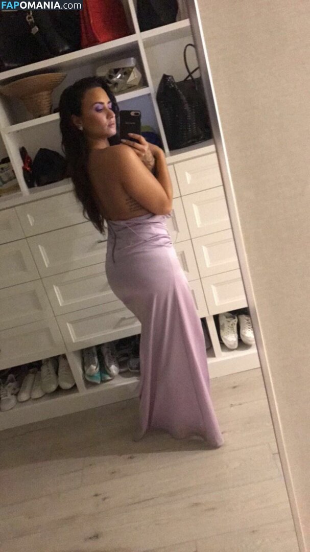 Demi Lovato ヌード 流出写真 #36