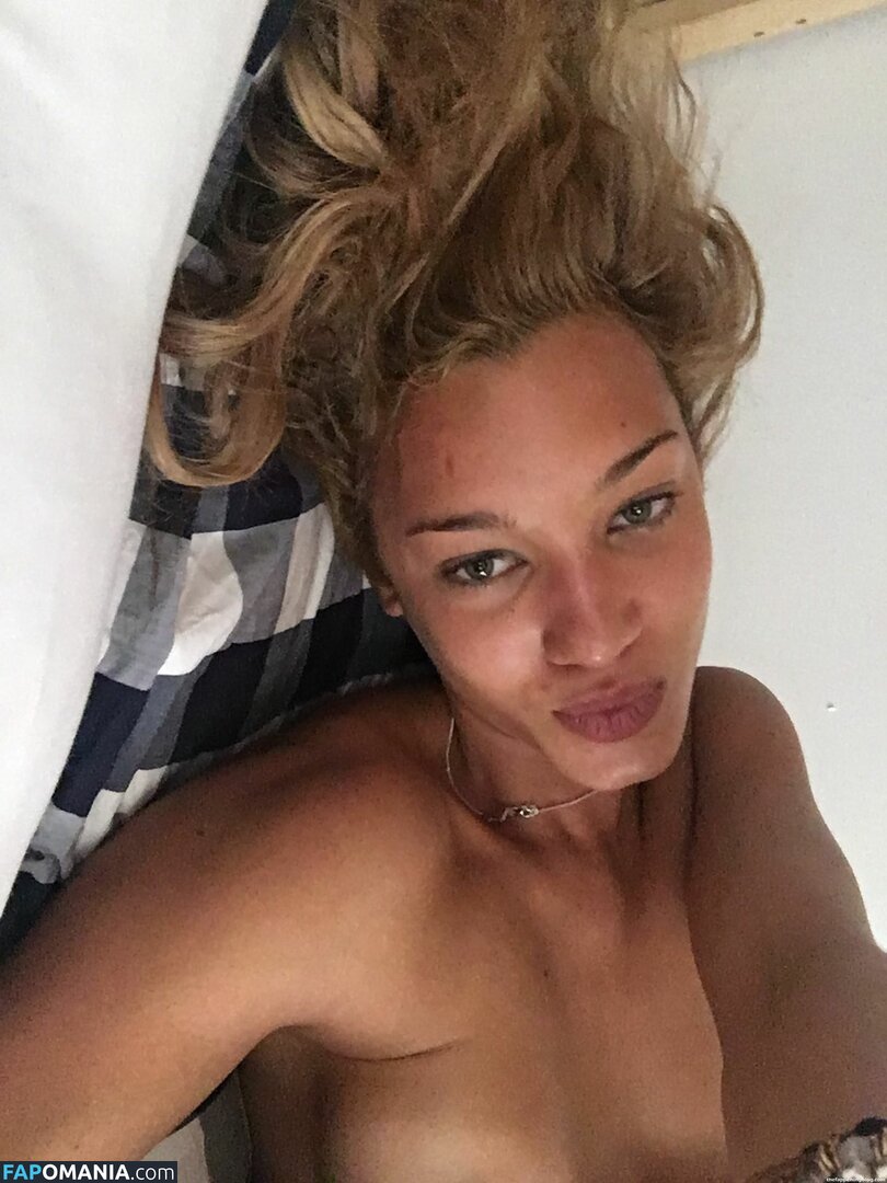 Ebony Anderberg ヌード 流出写真 #23