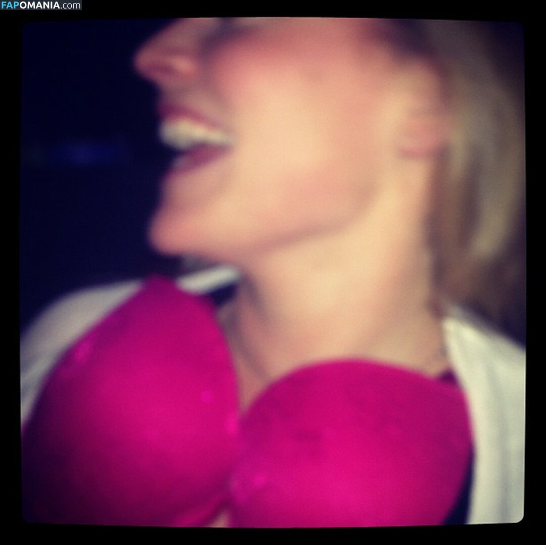 Elise Thorsnes ヌード 流出写真 #18
