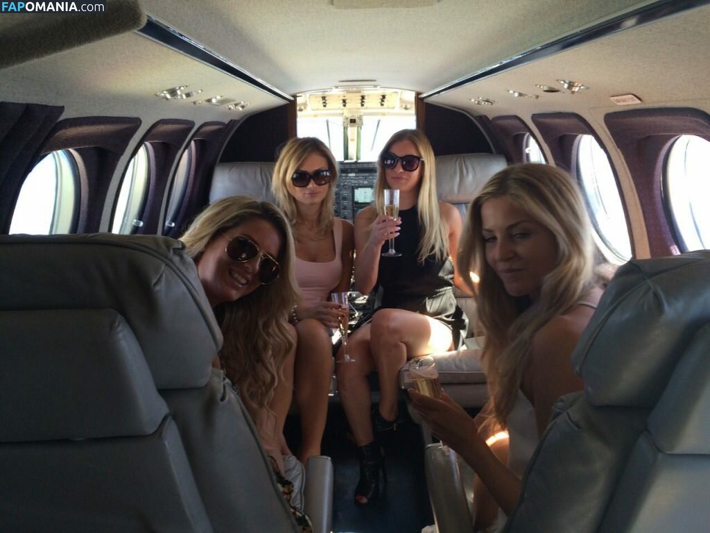 Ella Rose ヌード 流出写真 #1