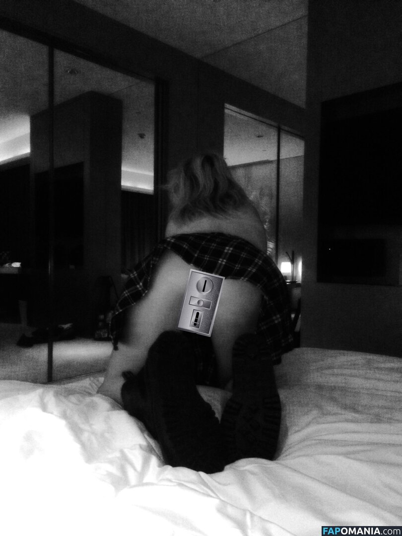 Ellie Goulding ヌード 流出写真 #42