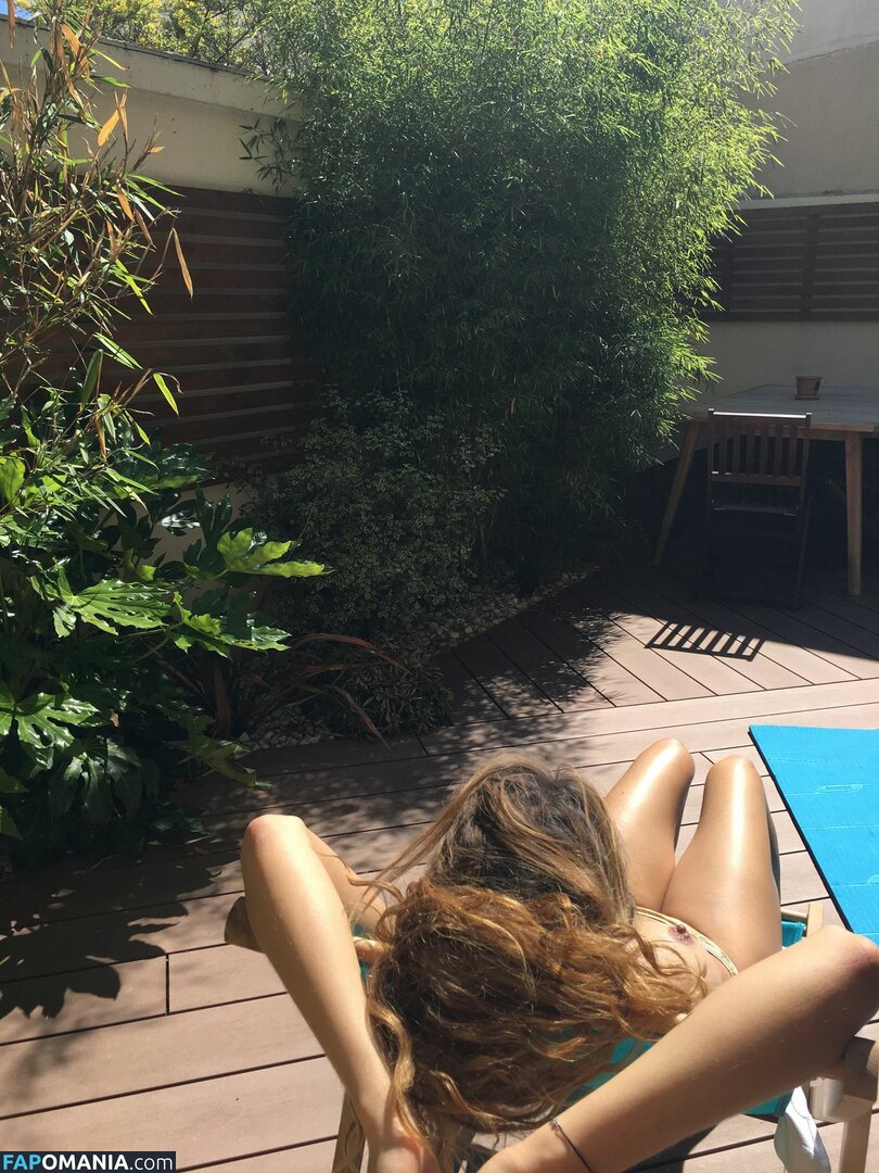 Elodie Fontan ヌード 流出写真 #7