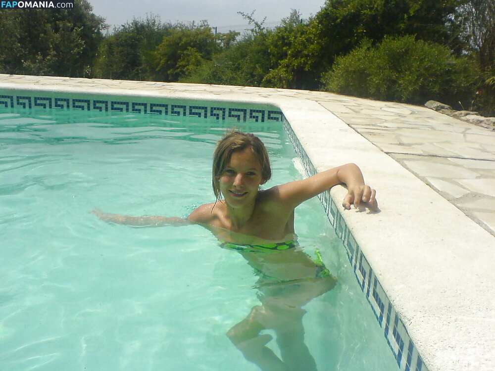 Elodie Varlet ヌード 流出写真 #1