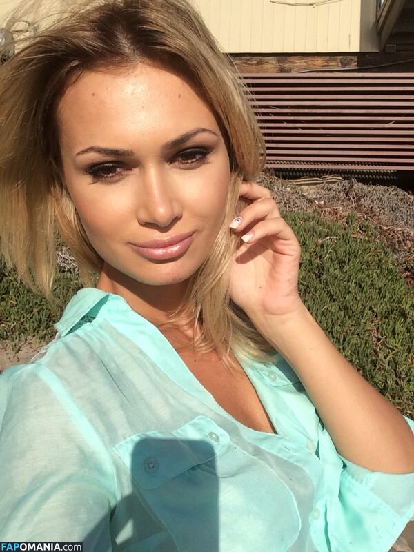 Emma Hernan ヌード 流出写真 #195