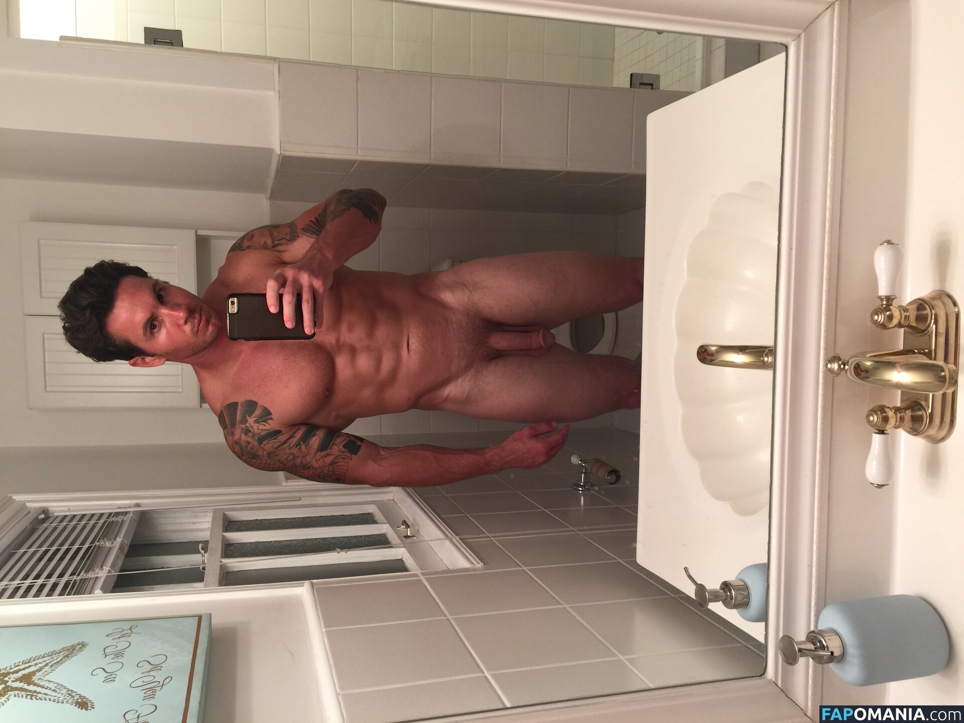 Emma Hernan ヌード 流出写真 #517