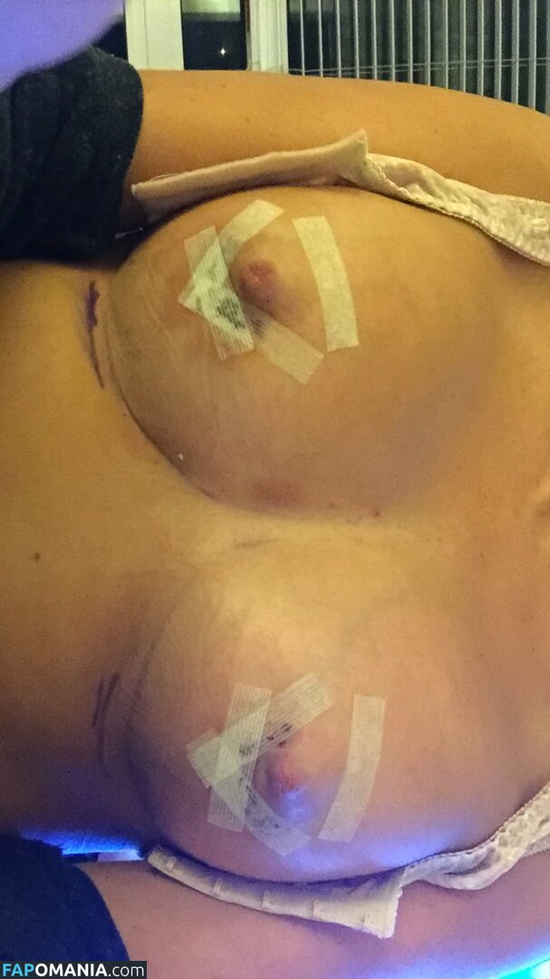 Emma Hernan ヌード 流出写真 #614