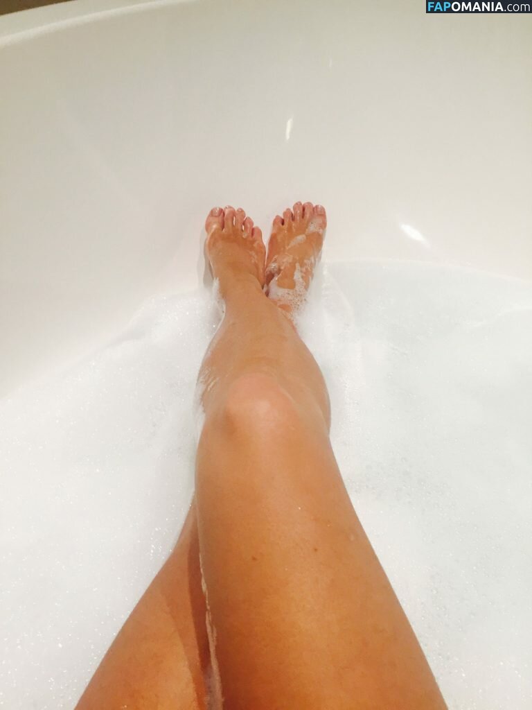 Faye Brookes ヌード 流出写真 #25