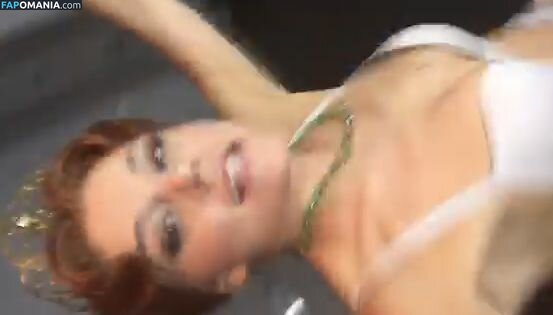 Faye Brookes ヌード 流出写真 #29