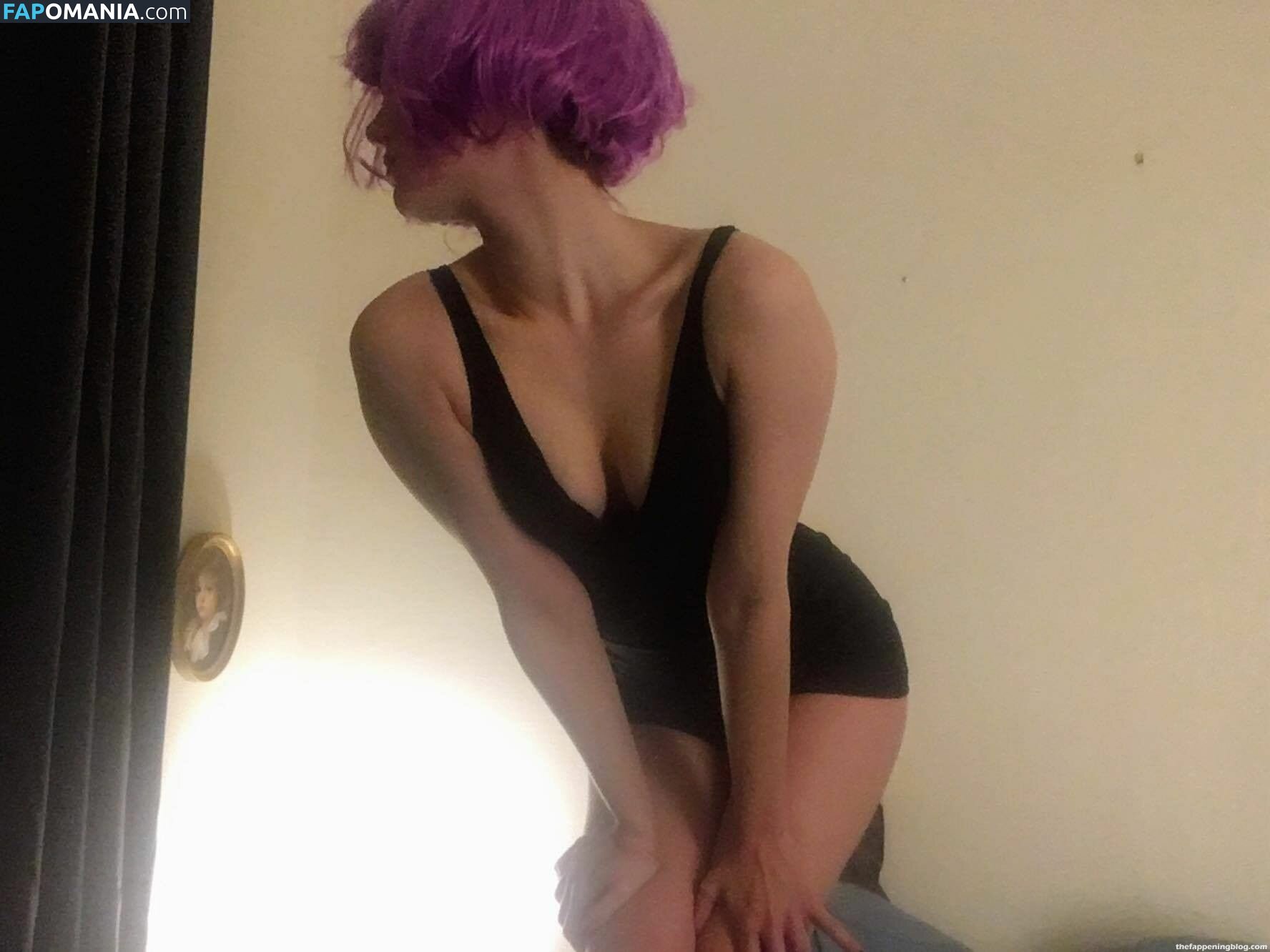 Fleur Geffrier ヌード 流出写真 #10