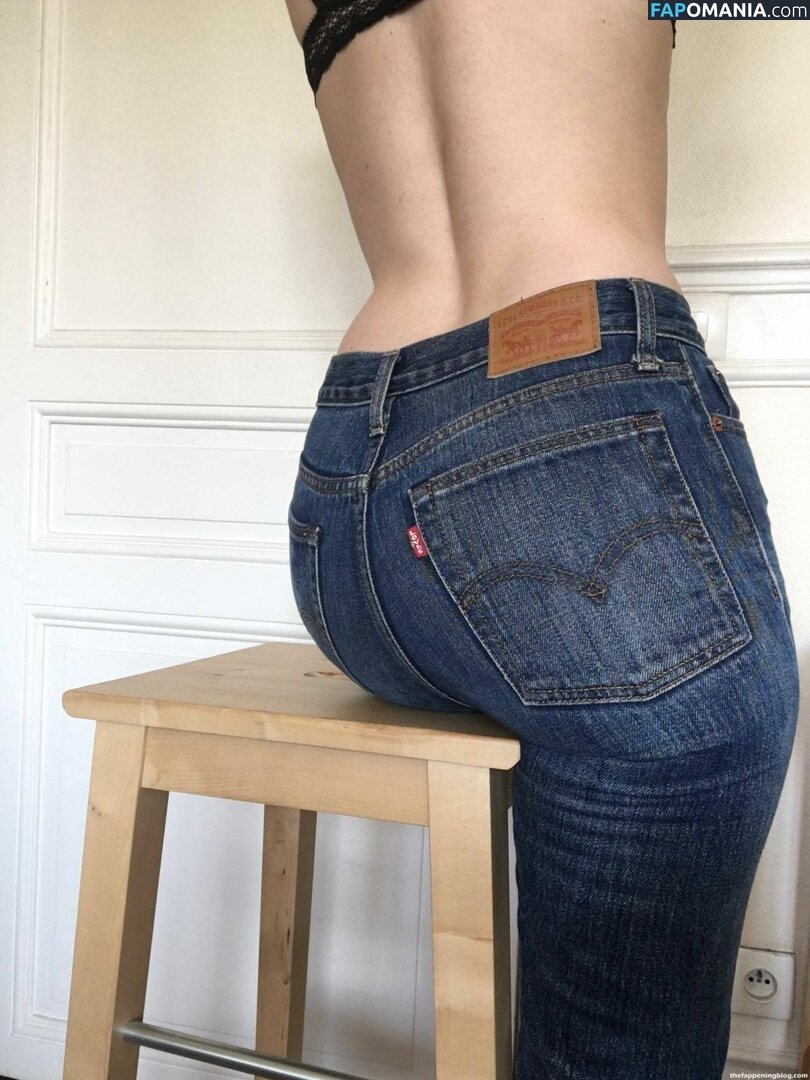 Fleur Geffrier ヌード 流出写真 #12