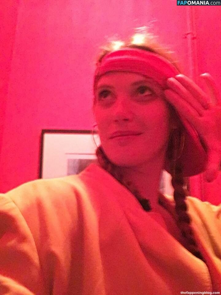 Fleur Geffrier ヌード 流出写真 #31