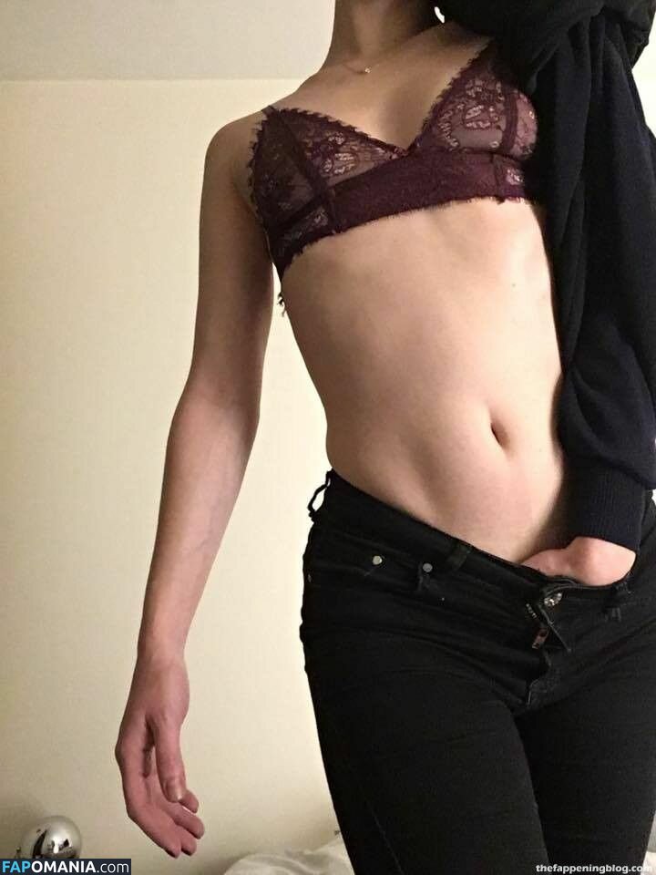 Fleur Geffrier ヌード 流出写真 #40