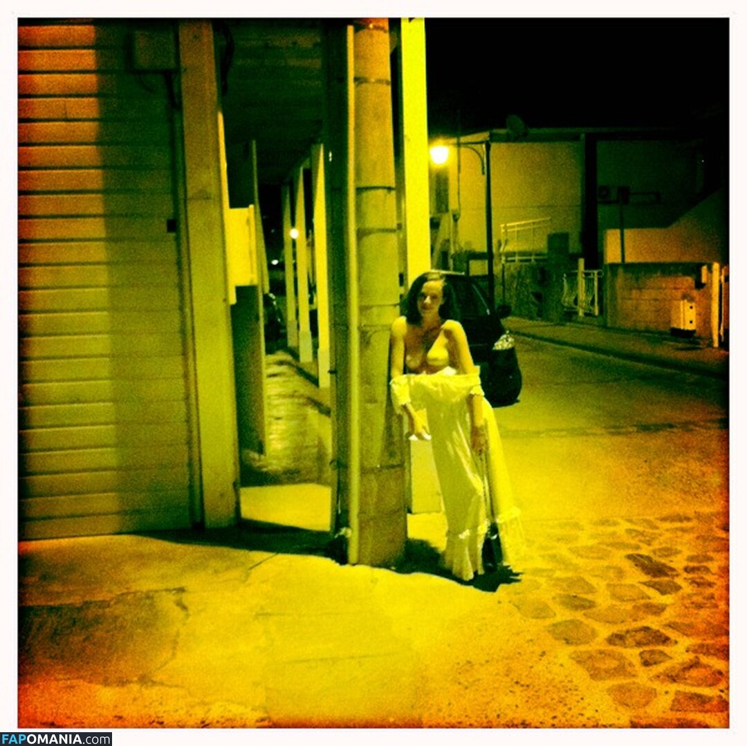 Hailey Gates And Paige Elkington ヌード 流出写真 #83
