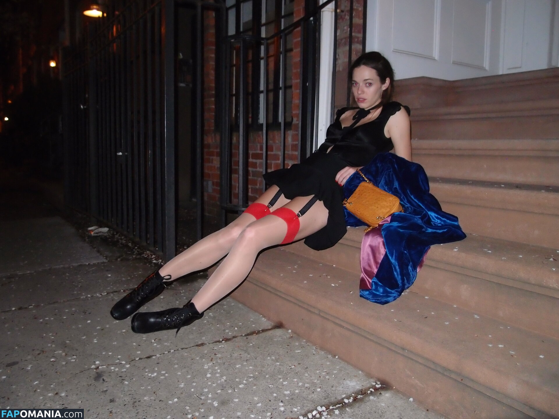 Hailey Gates And Paige Elkington ヌード 流出写真 #161