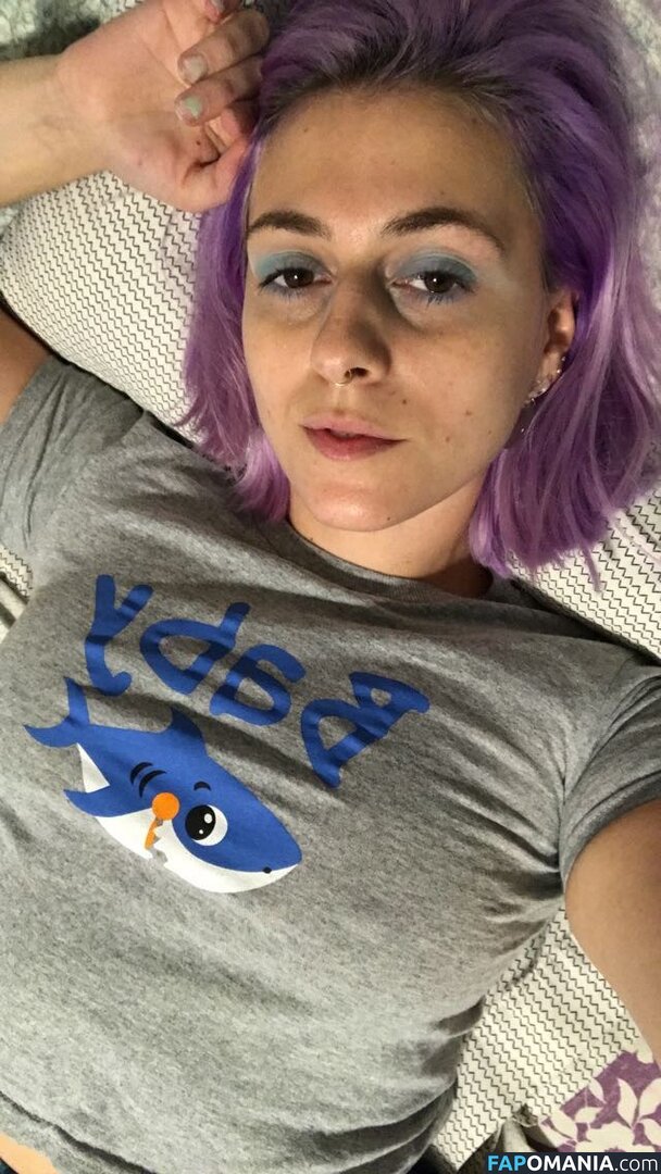 Hannah Schewel ヌード 流出写真 #3