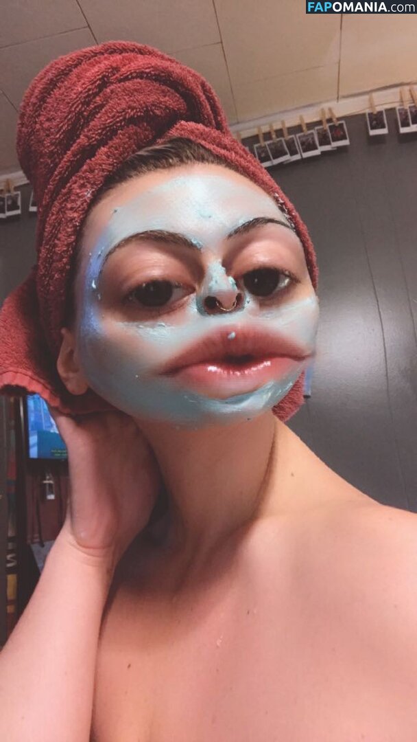 Hannah Schewel ヌード 流出写真 #6
