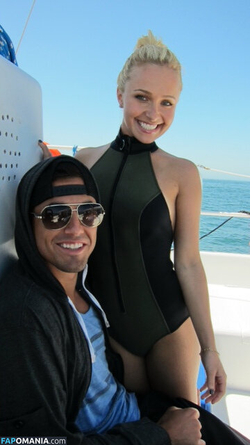 Hayden Panettiere ヌード 流出写真 #22